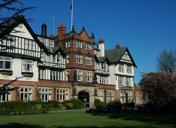 哈罗盖特女子学院 Harrogate Ladies College