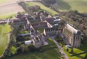 兰馨学院 Lancing College