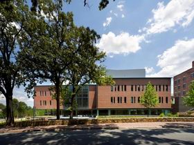 北卡罗来纳大学教堂山分校 University of North Carolina at Chapel Hill