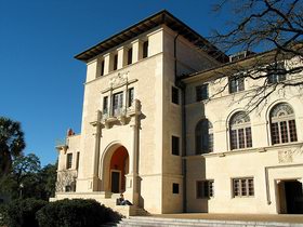 德克萨斯大学奥斯汀分校  University of Texas at Austin