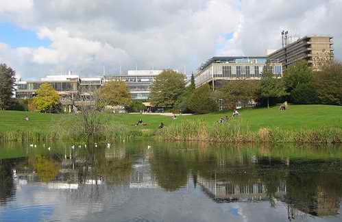 巴斯大学 University of Bath