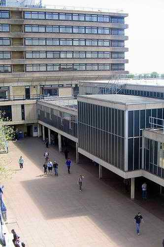 巴斯大学 University of Bath