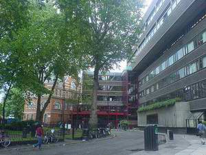 伦敦城市大学 City University，London