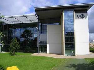 赫特福德大学 University of Hertfordshire