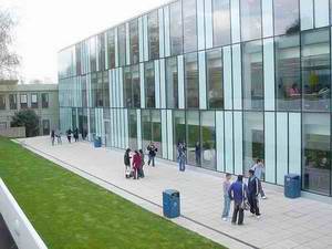 伦敦金斯顿大学 Kingston University London