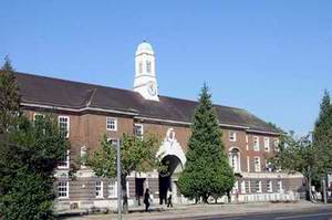 密德萨斯大学 Middlesex University