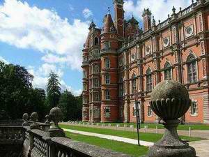 伦敦大学皇家霍洛威学院 Royal Holloway, University of London