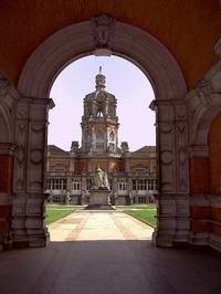 伦敦大学皇家霍洛威学院 Royal Holloway, University of London