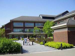 华威大学 University of Warwick