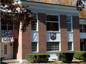 玛丽安娜波莉兹学校 Marianapolis Preparatory School