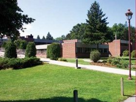 玛丽安娜波莉兹学校 Marianapolis Preparatory School