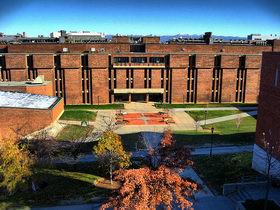 <a href=http://usa.blueskystudy.com/School-221.htm target=_blank>佛蒙特大学</a> University of Vermont